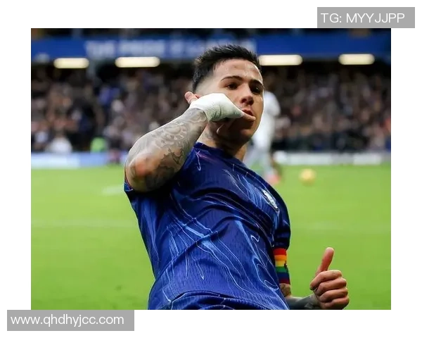 恩佐百场建功切尔西2-2曼城收大礼，蓝军新王登基，斯坦福桥迎来曙光！