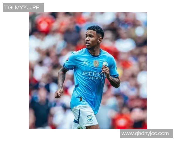 20岁首秀即巅峰？揭秘曼城新王：如何从替补席边缘变身蓝月亮救火英雄